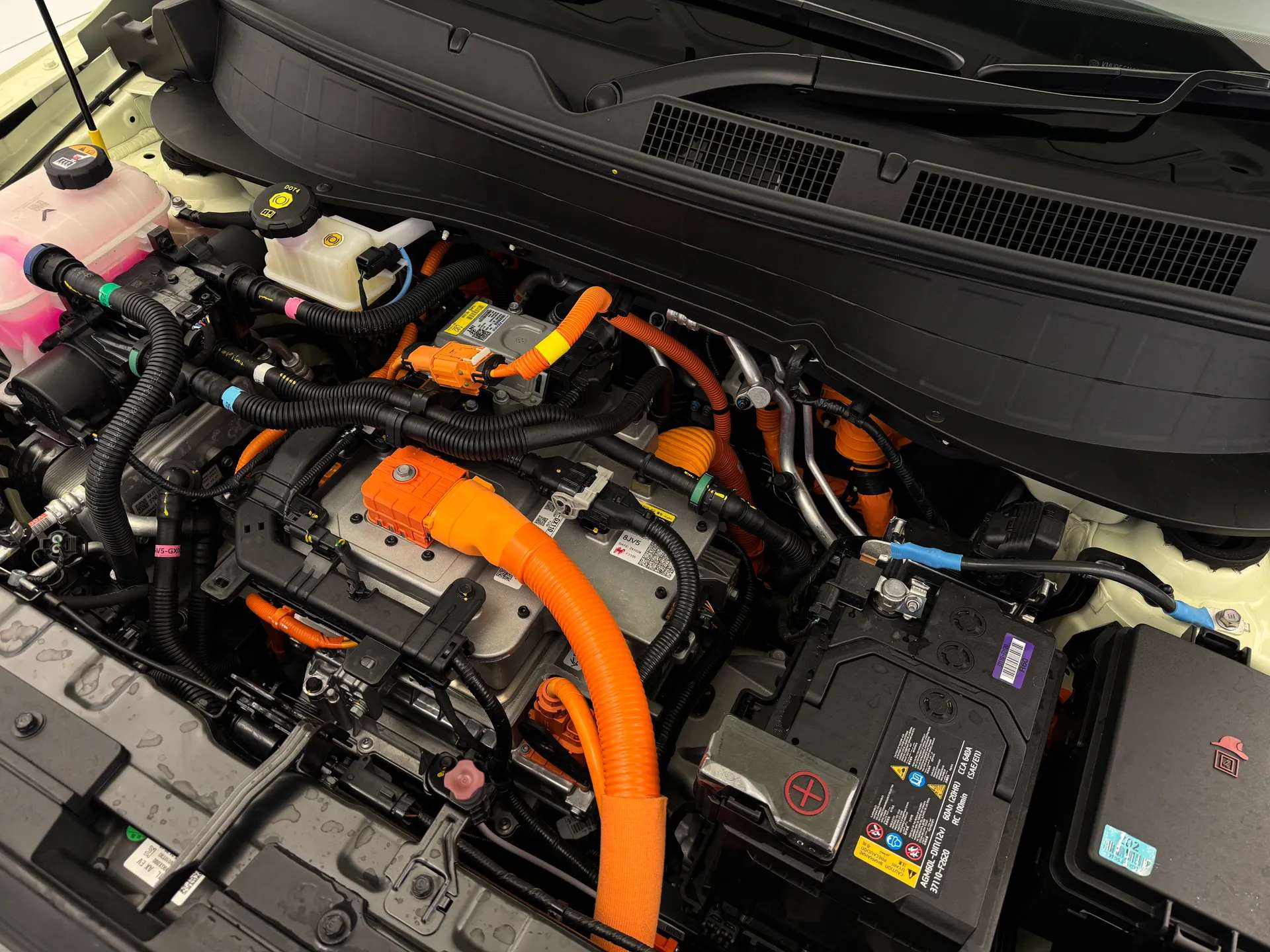 2025 HYUNDAI INSTER 2025 HYUNDAI INSTER