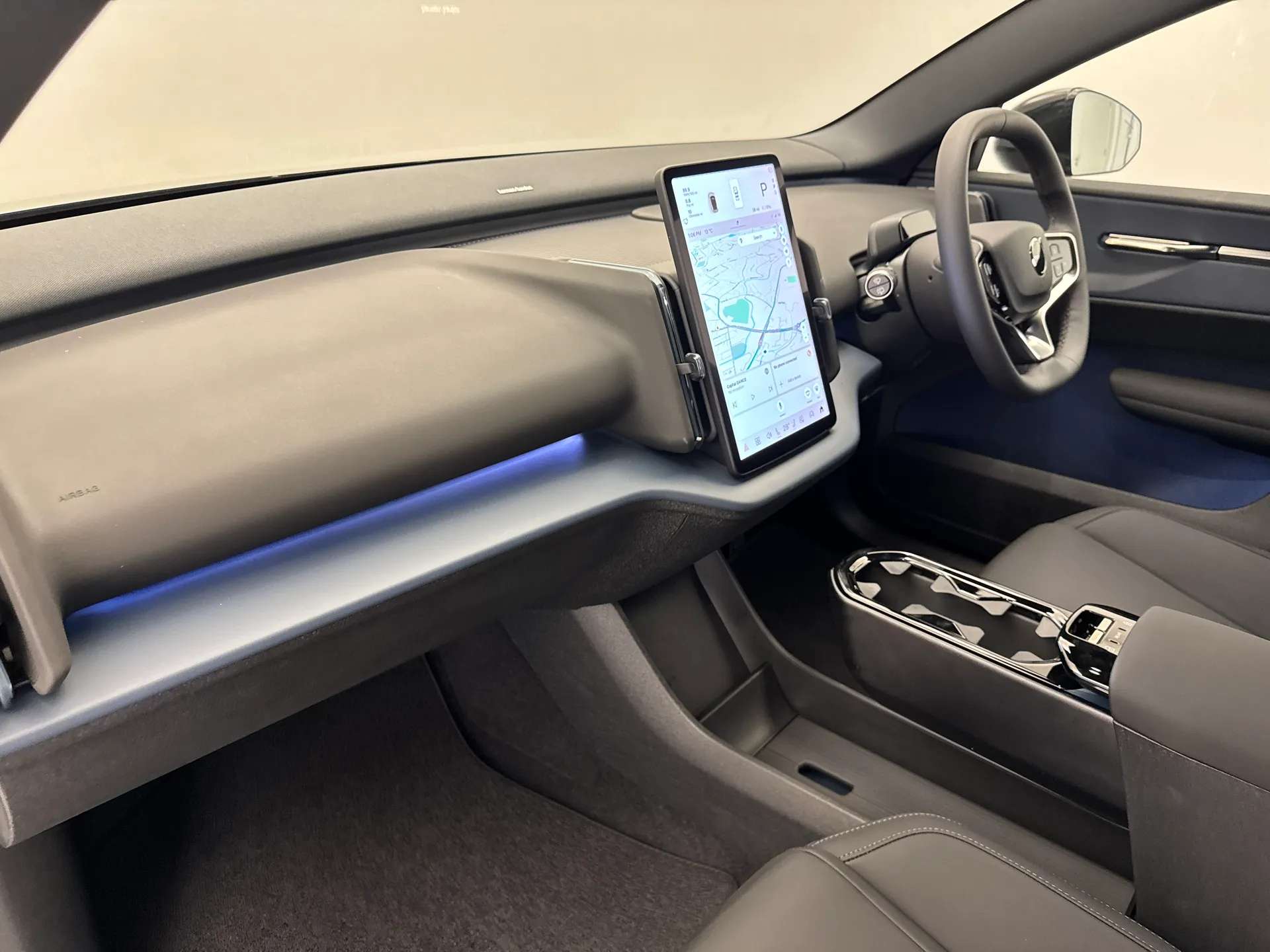 2025 VOLVO EX30 2025 VOLVO EX30