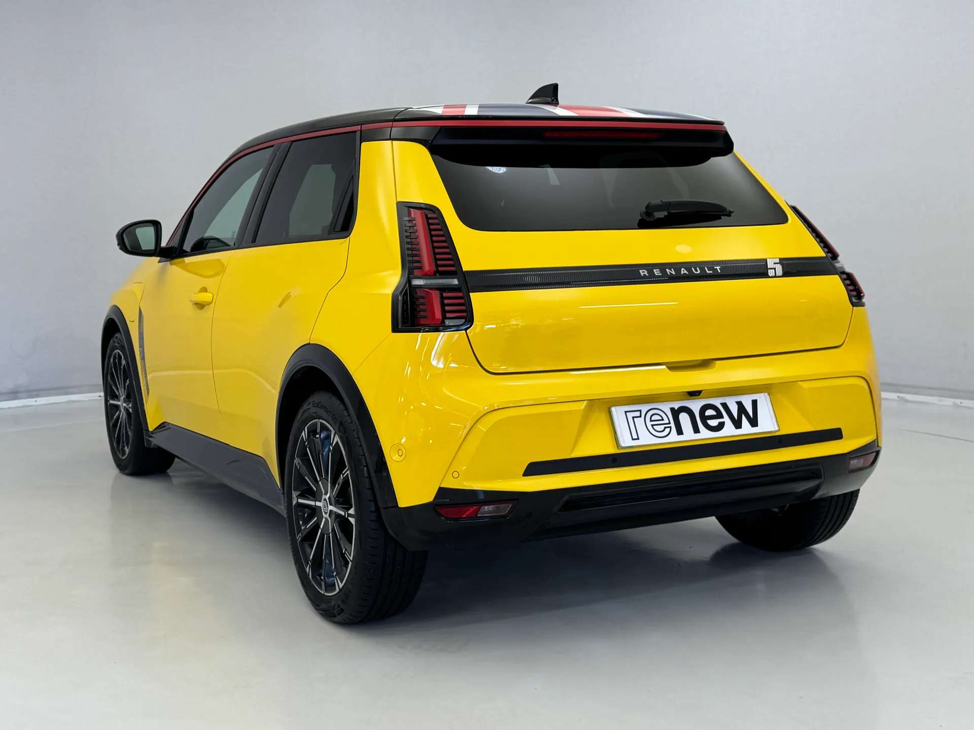 2025 RENAULT 5 2025 RENAULT 5