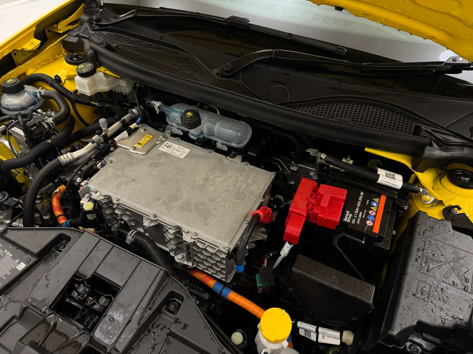 2025 RENAULT 5 2025 RENAULT 5