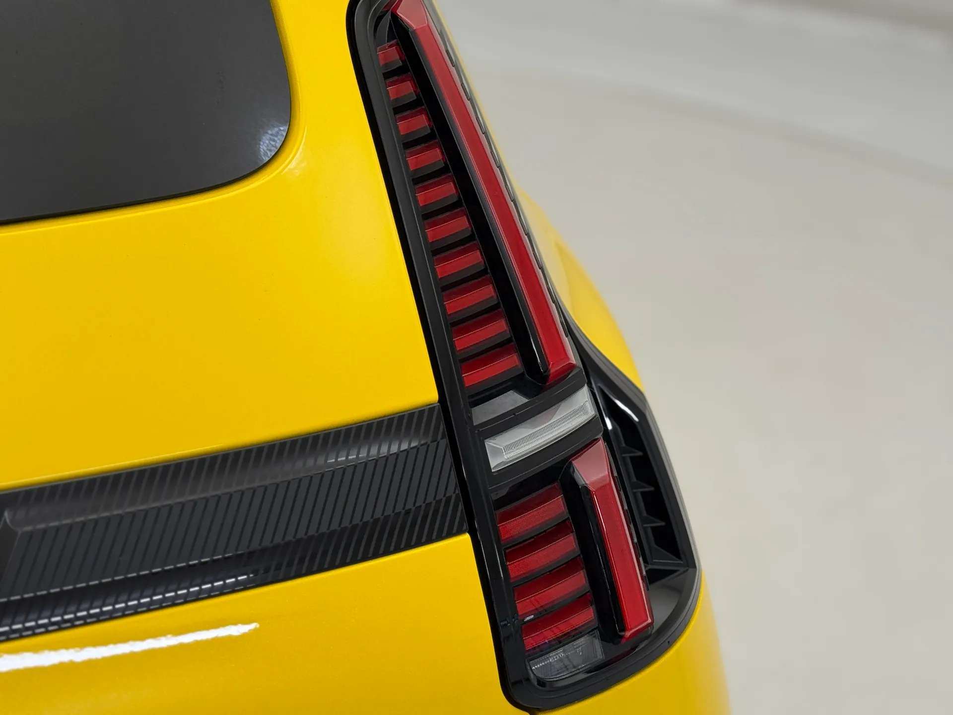 2025 RENAULT 5 2025 RENAULT 5