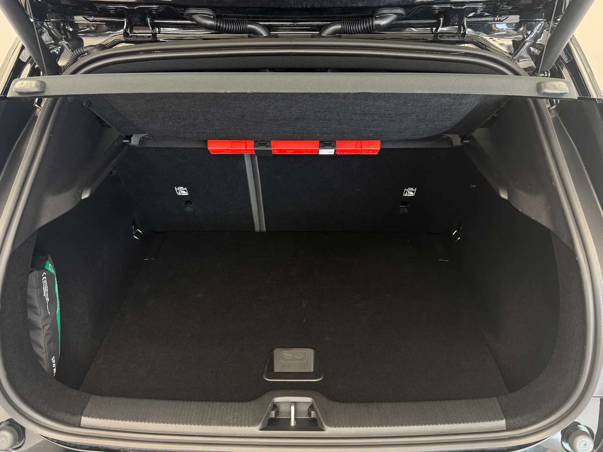2025 VOLVO EX30 2025 VOLVO EX30