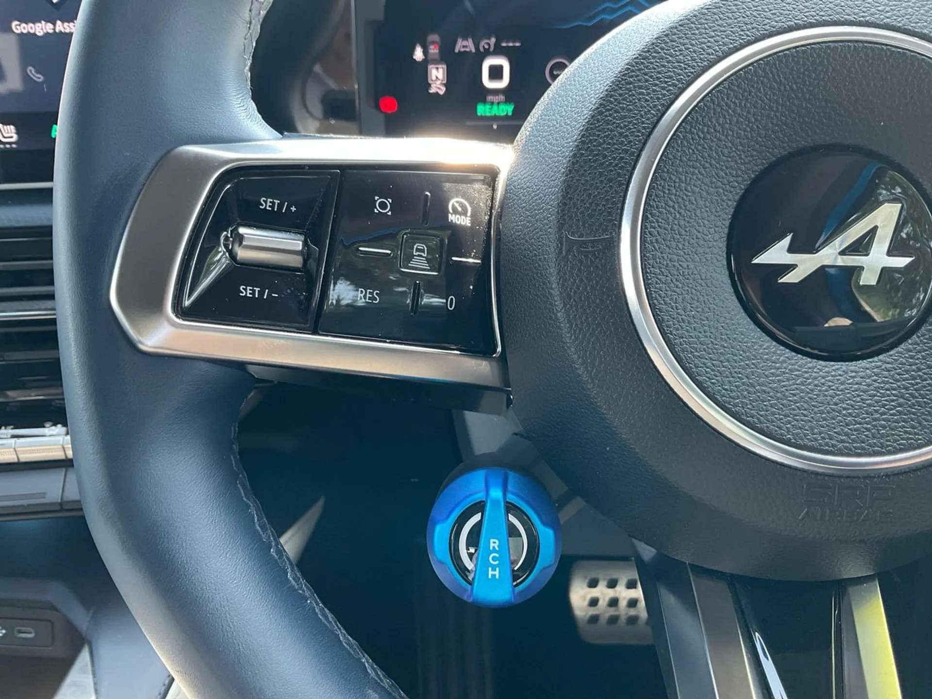 2025 ALPINE A290 2025 ALPINE A290