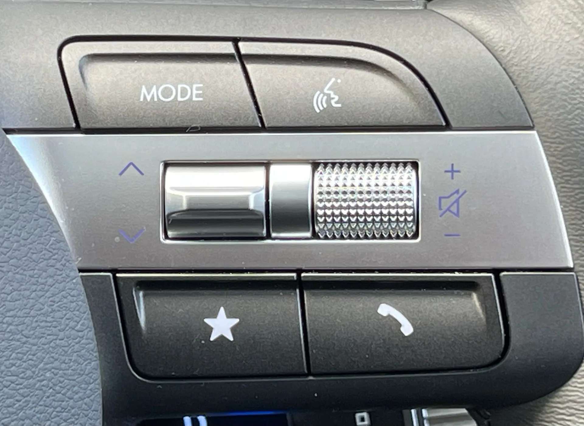 2024 HYUNDAI KONA 2024 HYUNDAI KONA