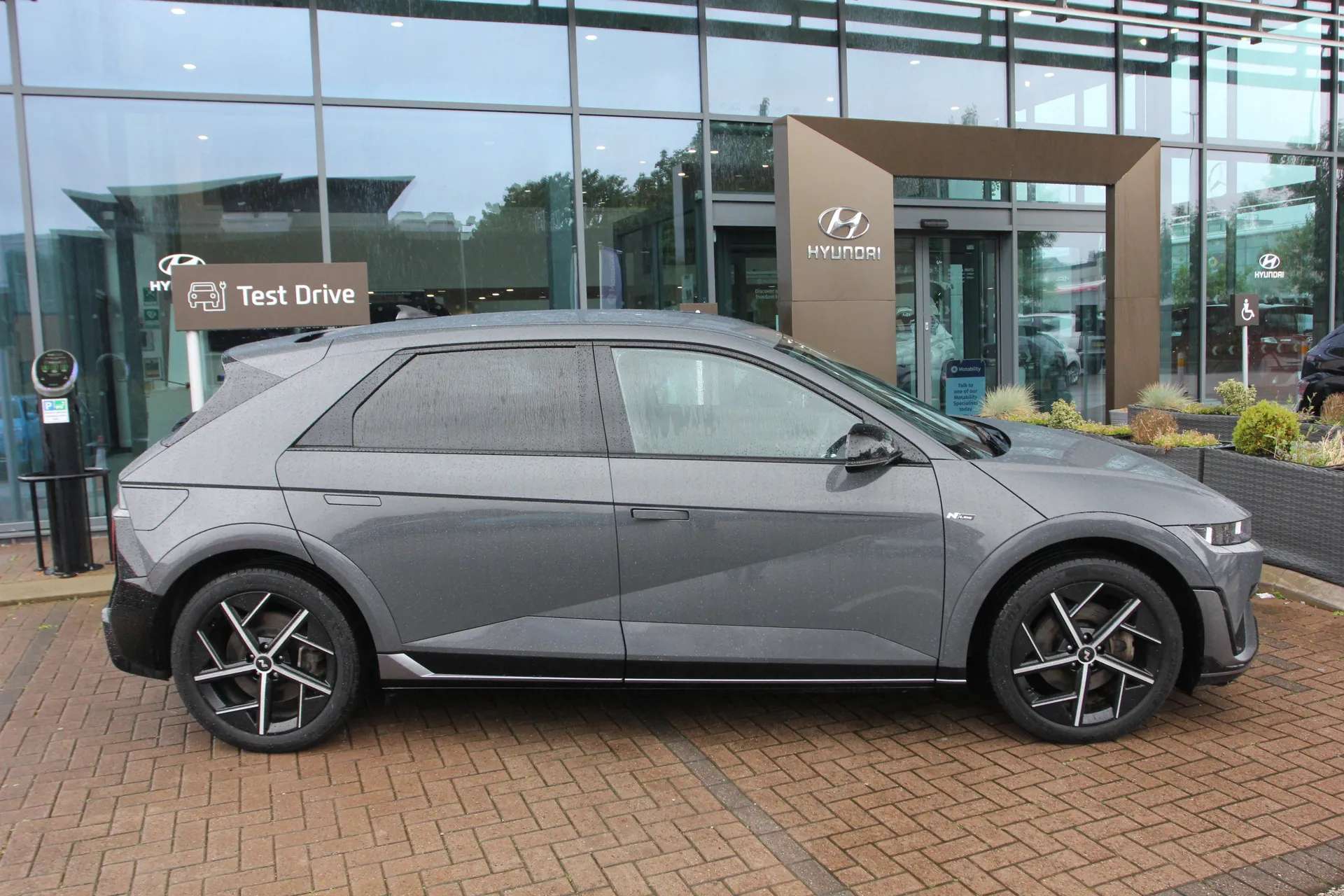 2024 HYUNDAI IONIQ 5 2024 HYUNDAI IONIQ 5