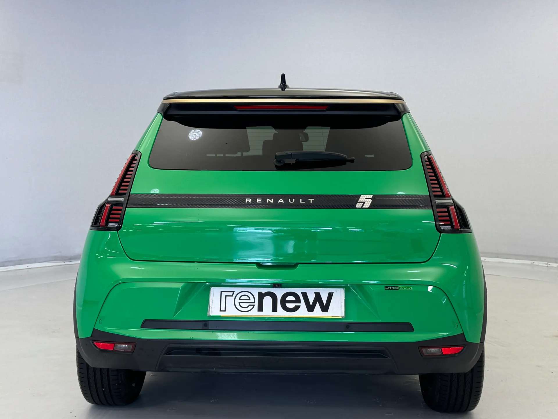 2025 RENAULT 5 2025 RENAULT 5