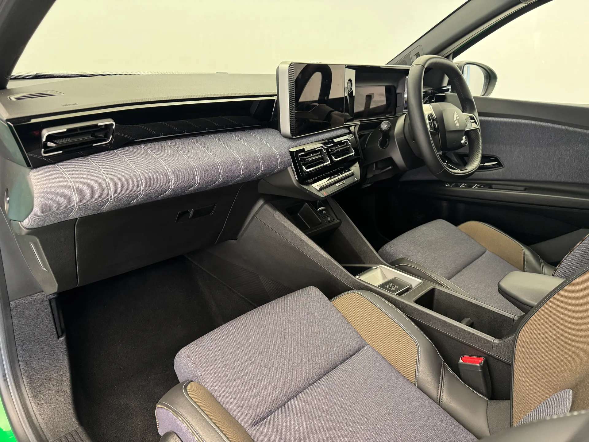 2025 RENAULT 5 2025 RENAULT 5