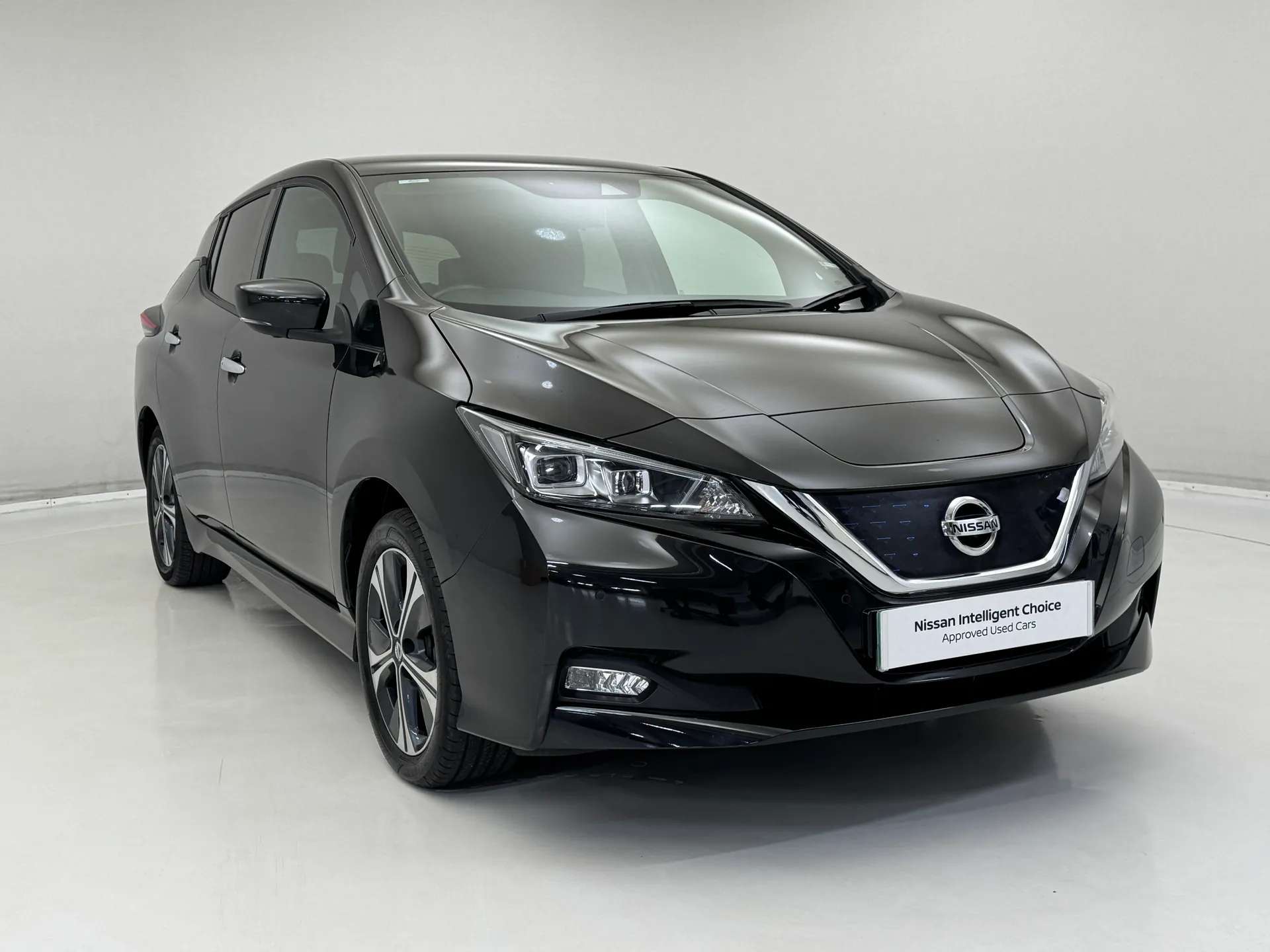 A 2020 NISSAN LEAF 160kW e+ Tekna 62kWh 5dr Auto A 2020 NISSAN LEAF 160kW e+ Tekna 62kWh 5dr Auto
