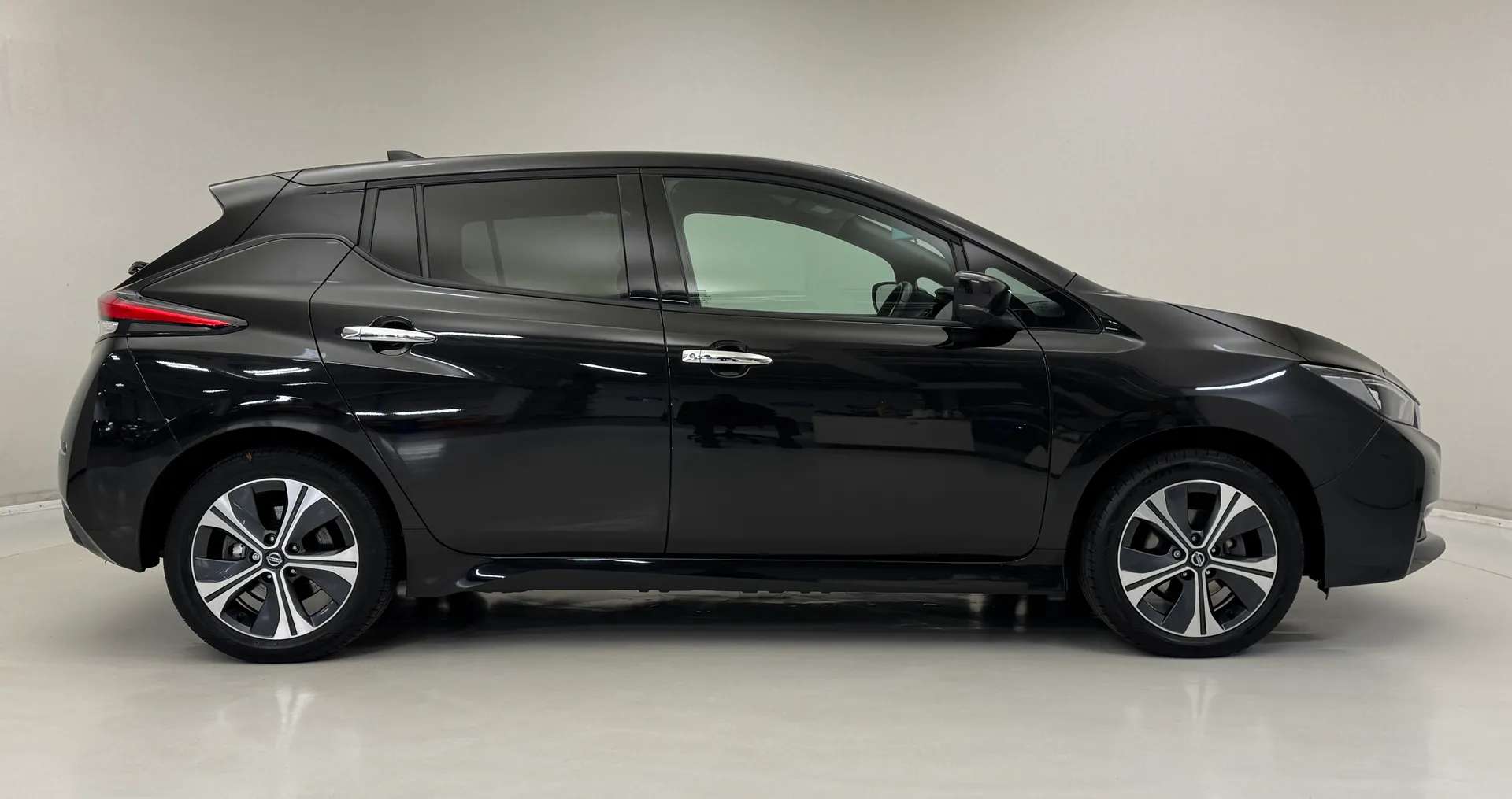 2020 NISSAN LEAF 2020 NISSAN LEAF