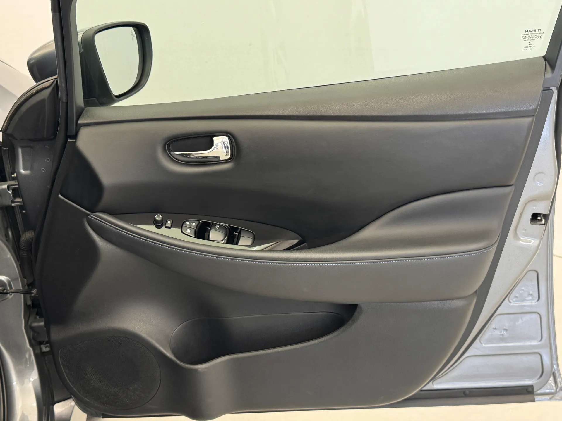 2022 NISSAN LEAF 2022 NISSAN LEAF