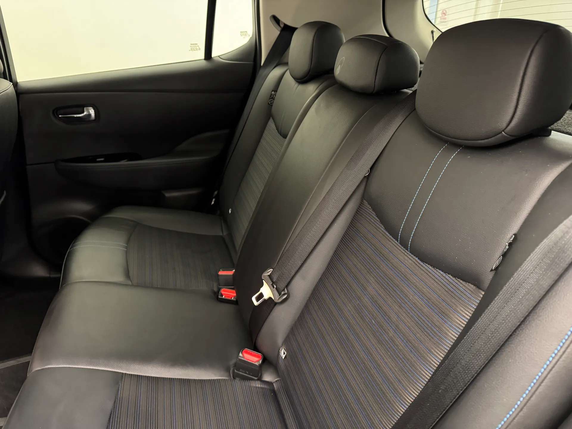 2022 NISSAN LEAF 2022 NISSAN LEAF