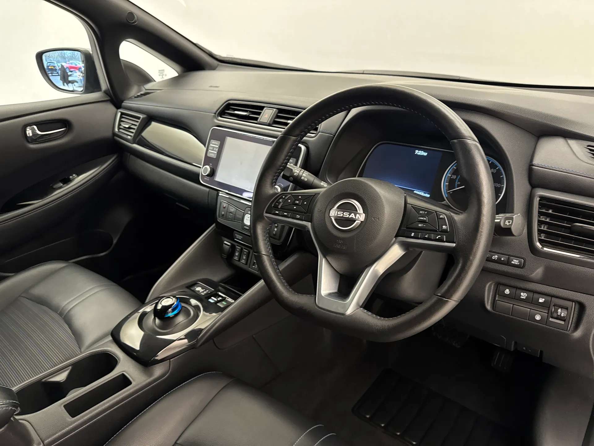 2022 NISSAN LEAF 2022 NISSAN LEAF