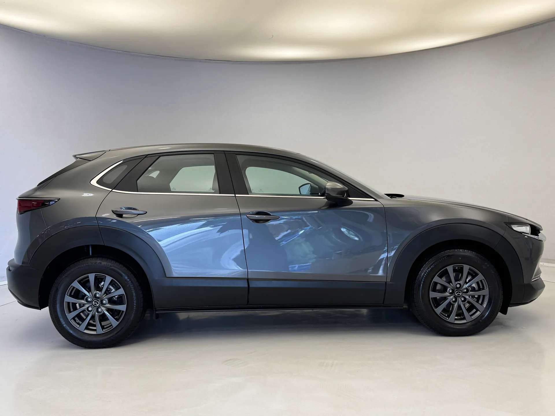 A 2023 MAZDA CX-30 2.0 e-Skyactiv G MHEV SE-L Lux 5dr Auto A 2023 MAZDA CX-30 2.0 e-Skyactiv G MHEV SE-L Lux 5dr Auto
