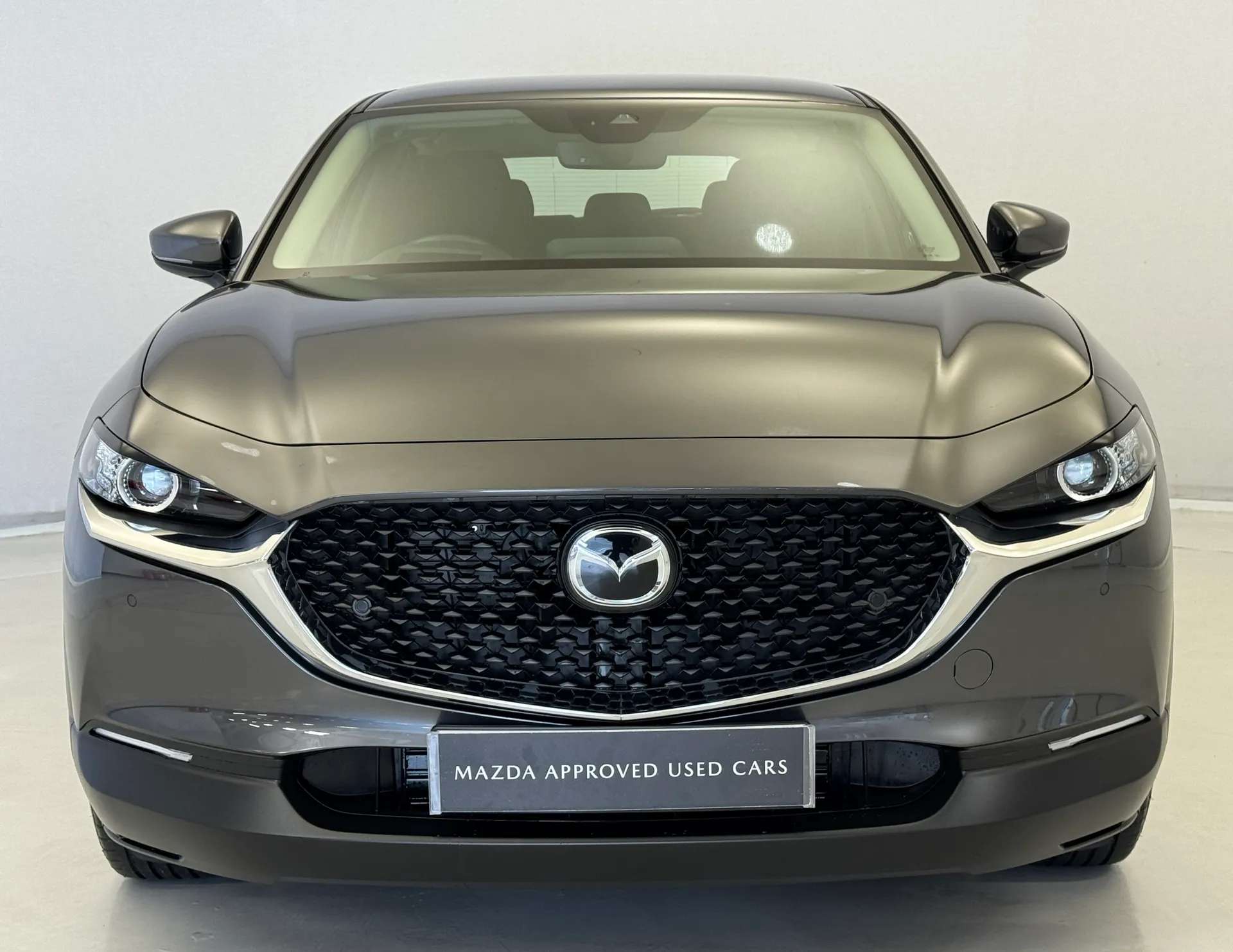 A 2023 MAZDA CX-30 2.0 e-Skyactiv G MHEV SE-L Lux 5dr Auto A 2023 MAZDA CX-30 2.0 e-Skyactiv G MHEV SE-L Lux 5dr Auto