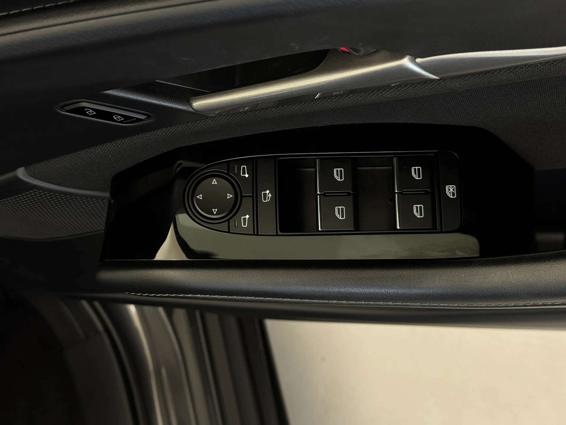 2023 MAZDA CX-30 2023 MAZDA CX-30