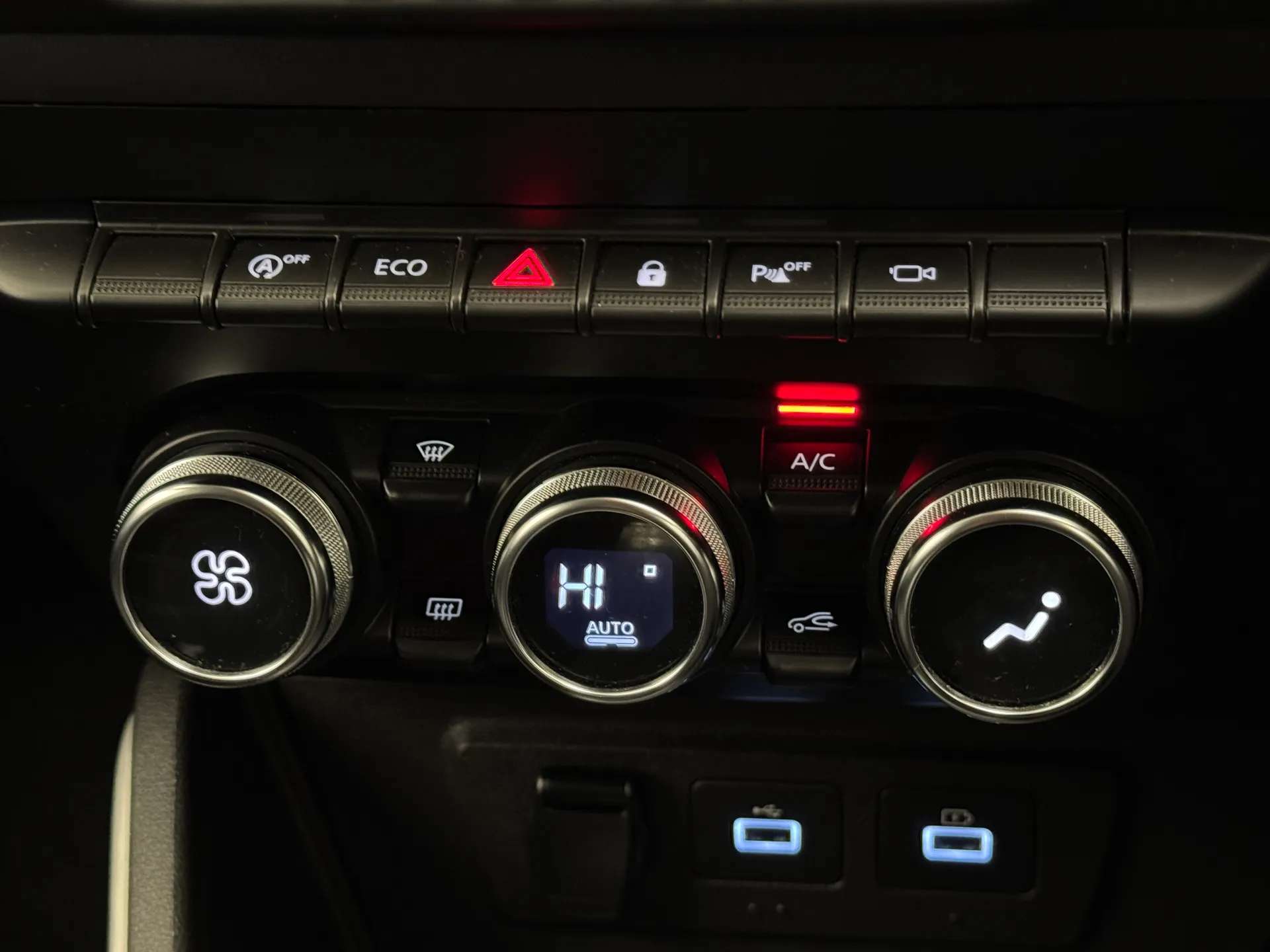 2022 DACIA DUSTER 2022 DACIA DUSTER