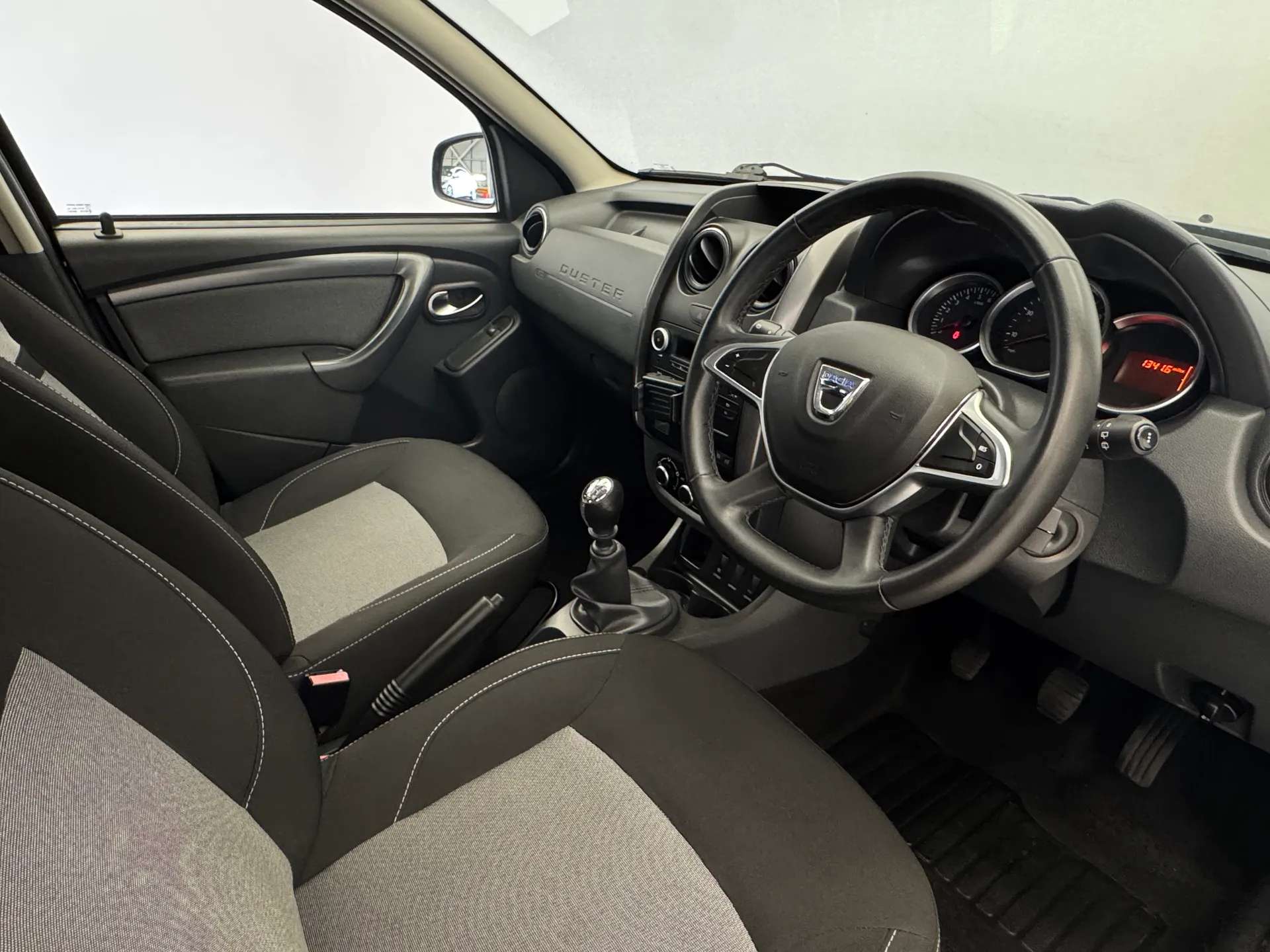 2017 DACIA DUSTER 2017 DACIA DUSTER