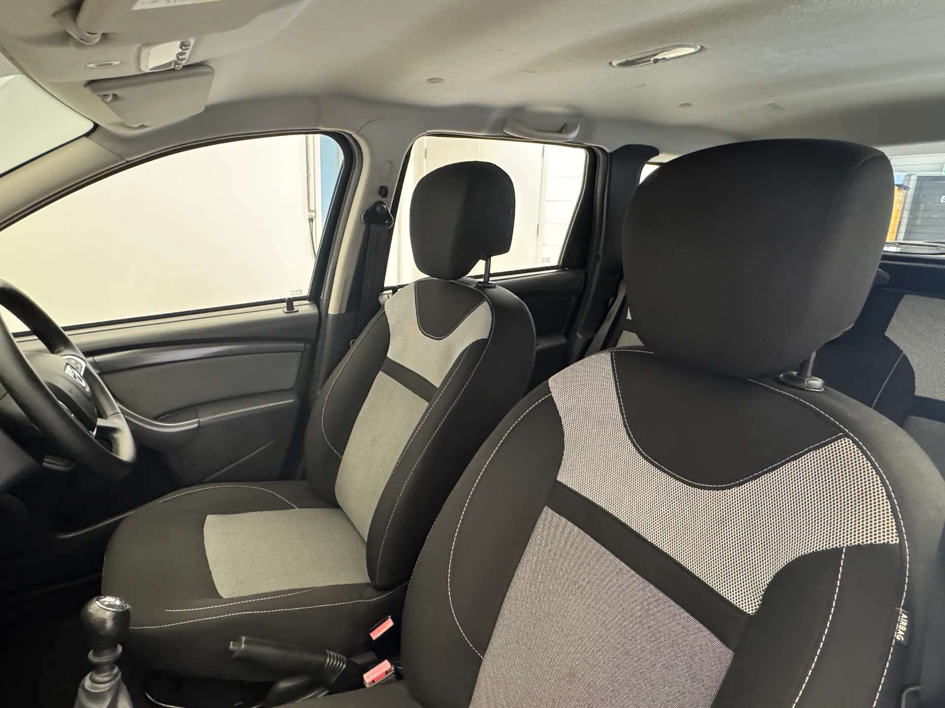 2017 DACIA DUSTER 2017 DACIA DUSTER
