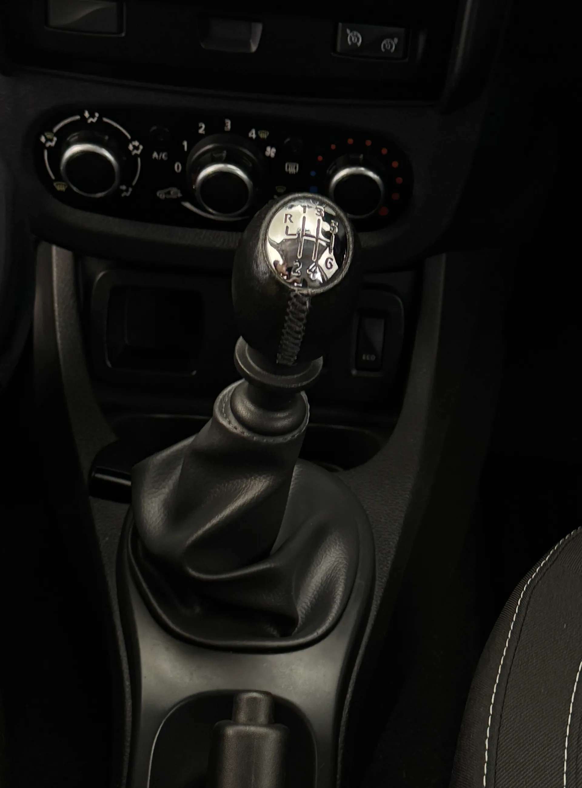 2017 DACIA DUSTER 2017 DACIA DUSTER