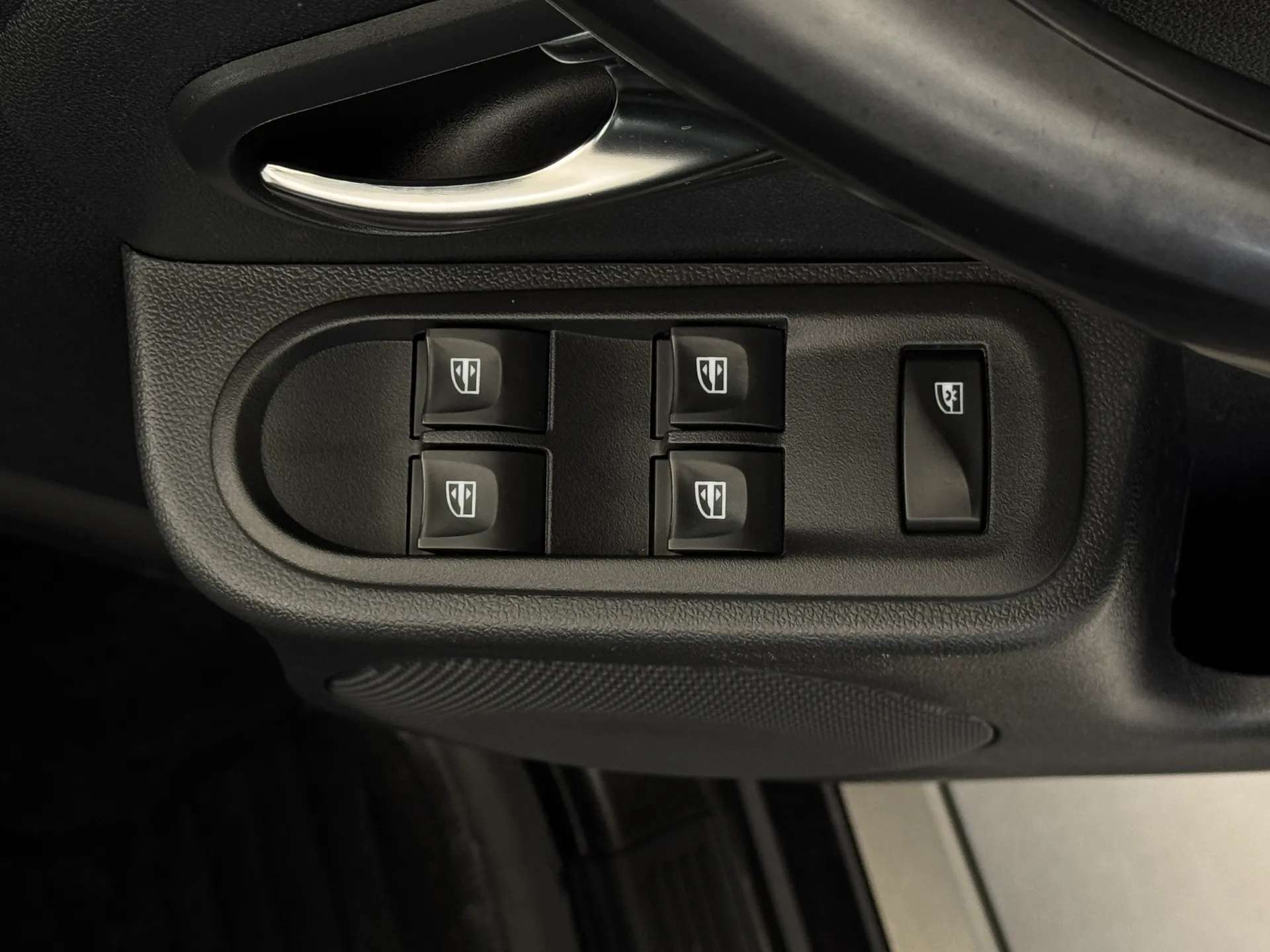 2017 DACIA DUSTER 2017 DACIA DUSTER
