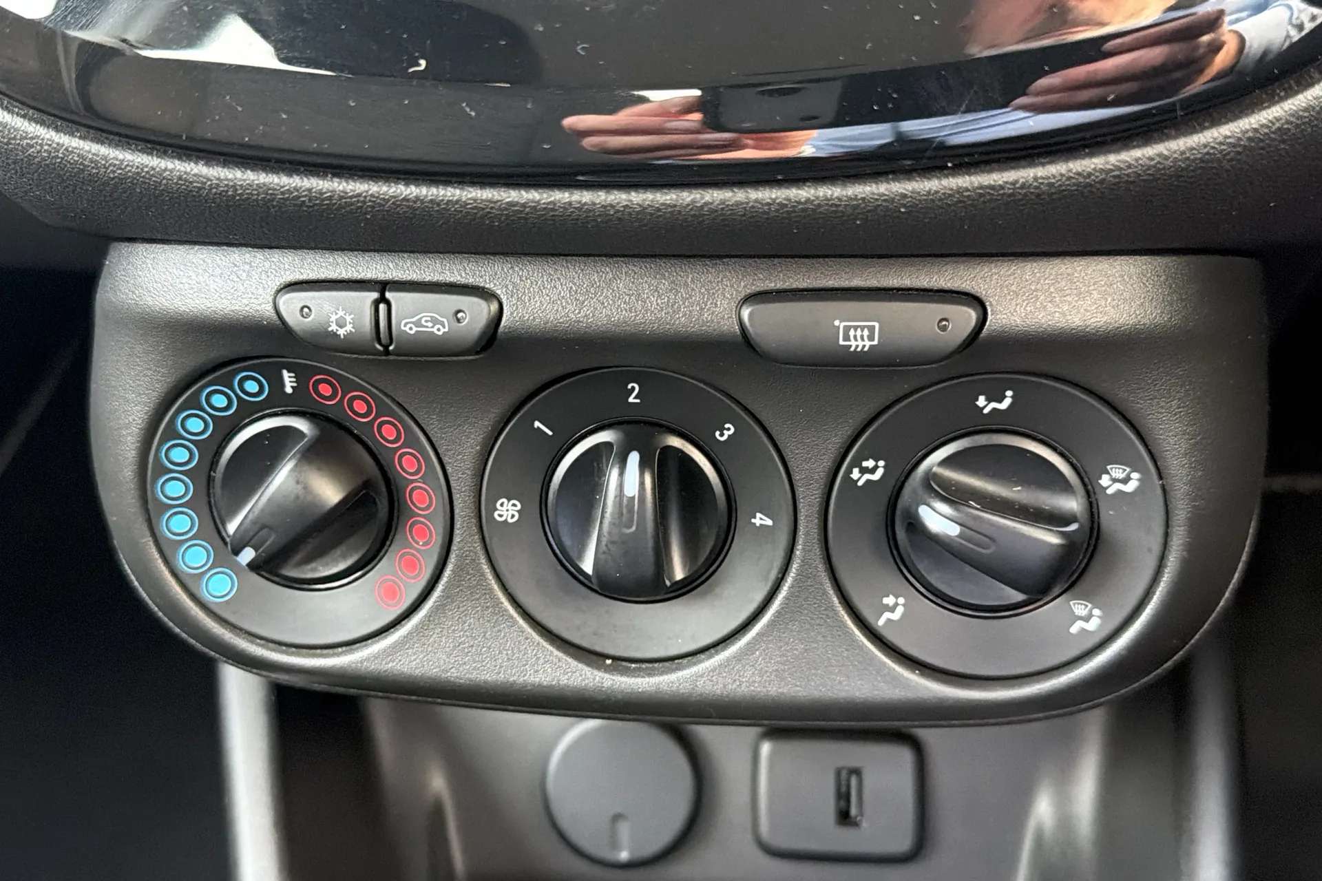 2018 VAUXHALL CORSA 2018 VAUXHALL CORSA