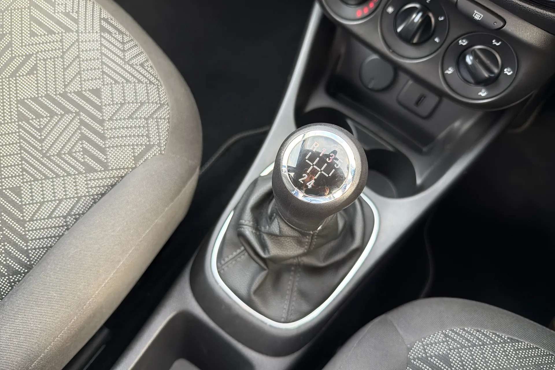 2018 VAUXHALL CORSA 2018 VAUXHALL CORSA