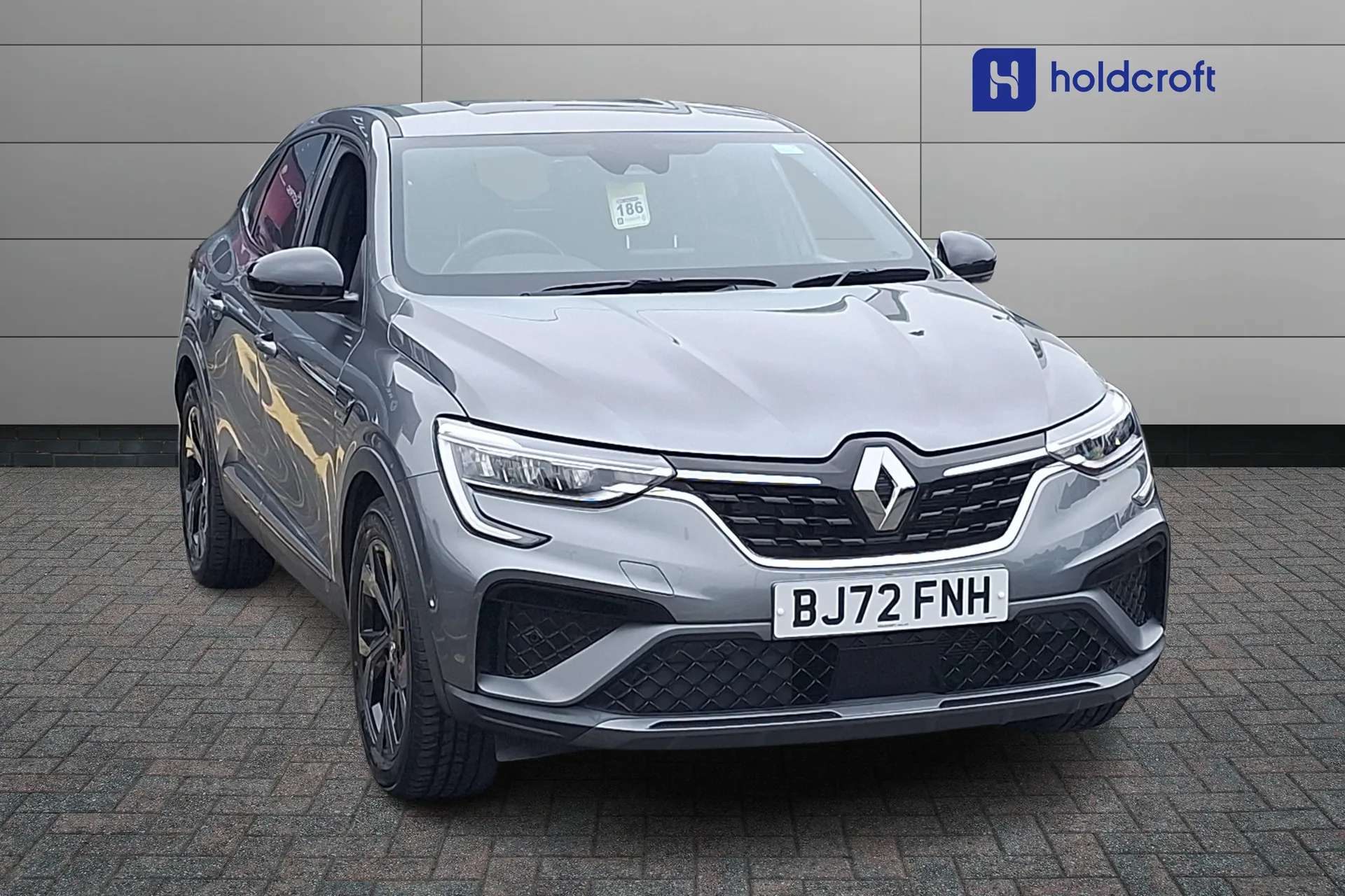 A 2022 RENAULT ARKANA 1.6 E-TECH Hybrid 145 R.S. Line 5dr Auto A 2022 RENAULT ARKANA 1.6 E-TECH Hybrid 145 R.S. Line 5dr Auto