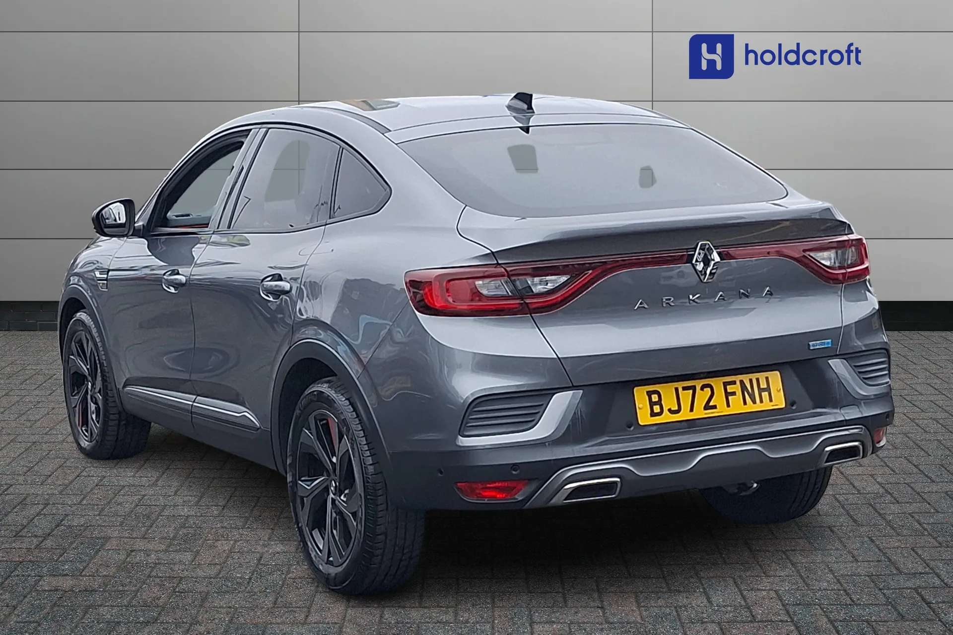 A 2022 RENAULT ARKANA 1.6 E-TECH Hybrid 145 R.S. Line 5dr Auto A 2022 RENAULT ARKANA 1.6 E-TECH Hybrid 145 R.S. Line 5dr Auto