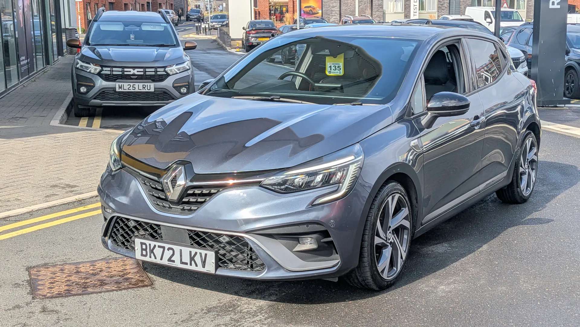 A 2022 RENAULT CLIO 1.6 E-TECH Hybrid 140 RS Line 5dr Auto A 2022 RENAULT CLIO 1.6 E-TECH Hybrid 140 RS Line 5dr Auto