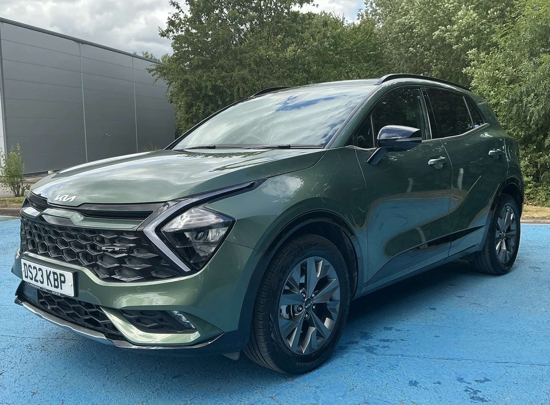 A 2023 KIA SPORTAGE 1.6T GDi HEV GT-Line 5dr Auto A 2023 KIA SPORTAGE 1.6T GDi HEV GT-Line 5dr Auto