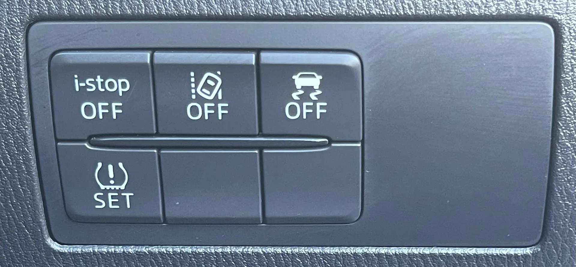 2023 MAZDA MAZDA2 2023 MAZDA MAZDA2