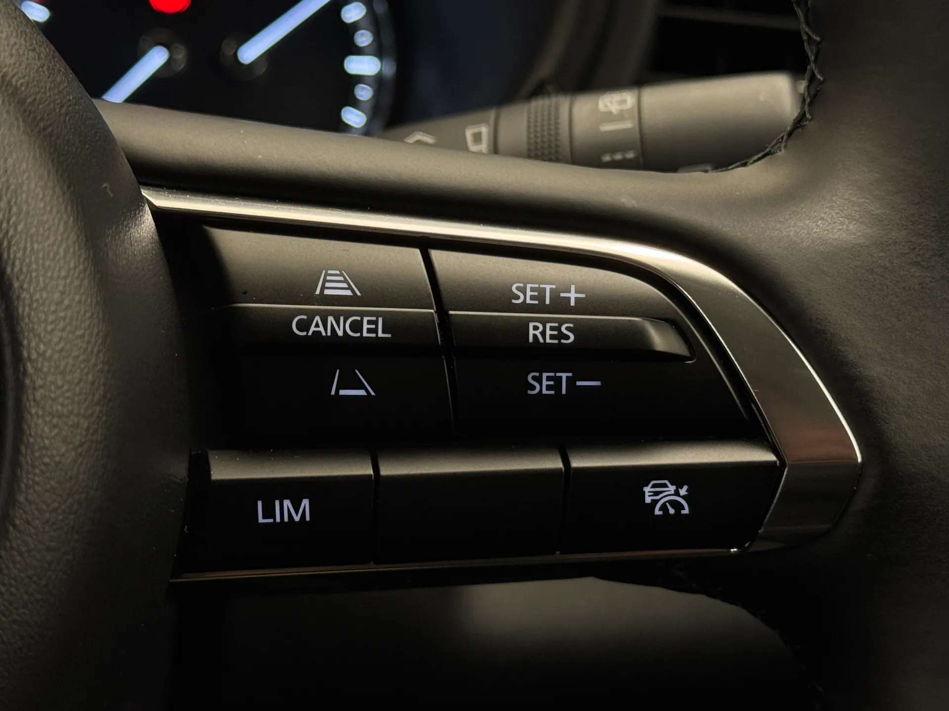 2024 MAZDA CX-30 2024 MAZDA CX-30