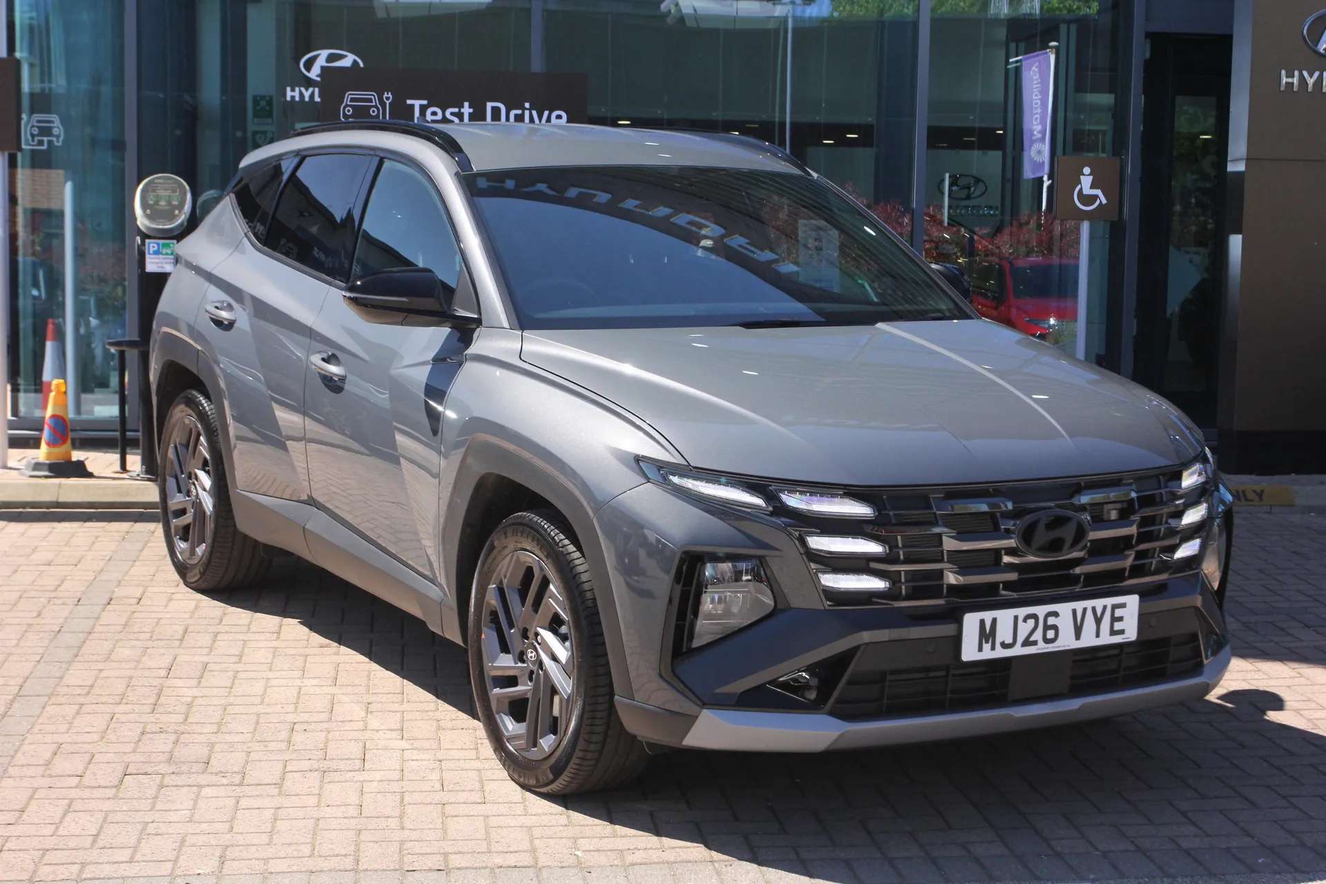 A 2026 HYUNDAI TUCSON 1.6T 239 Hybrid Black Line 5dr Auto ZERO DEPOSIT FINANCE AVAILABLE A 2026 HYUNDAI TUCSON 1.6T 239 Hybrid Black Line 5dr Auto ZERO DEPOSIT FINANCE AVAILABLE