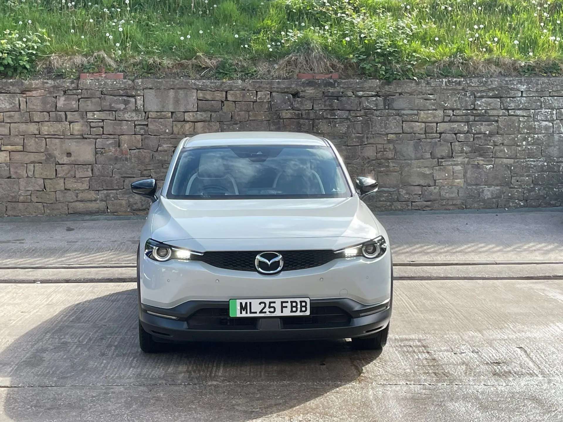 2025 MAZDA MX-30 2025 MAZDA MX-30