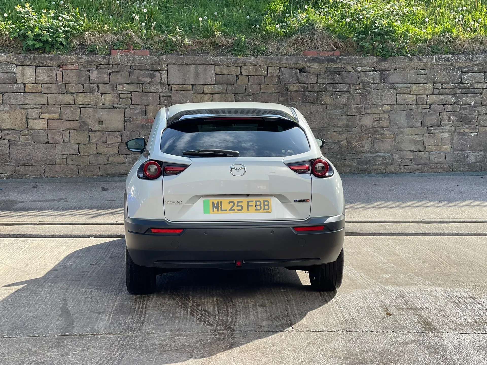 2025 MAZDA MX-30 2025 MAZDA MX-30