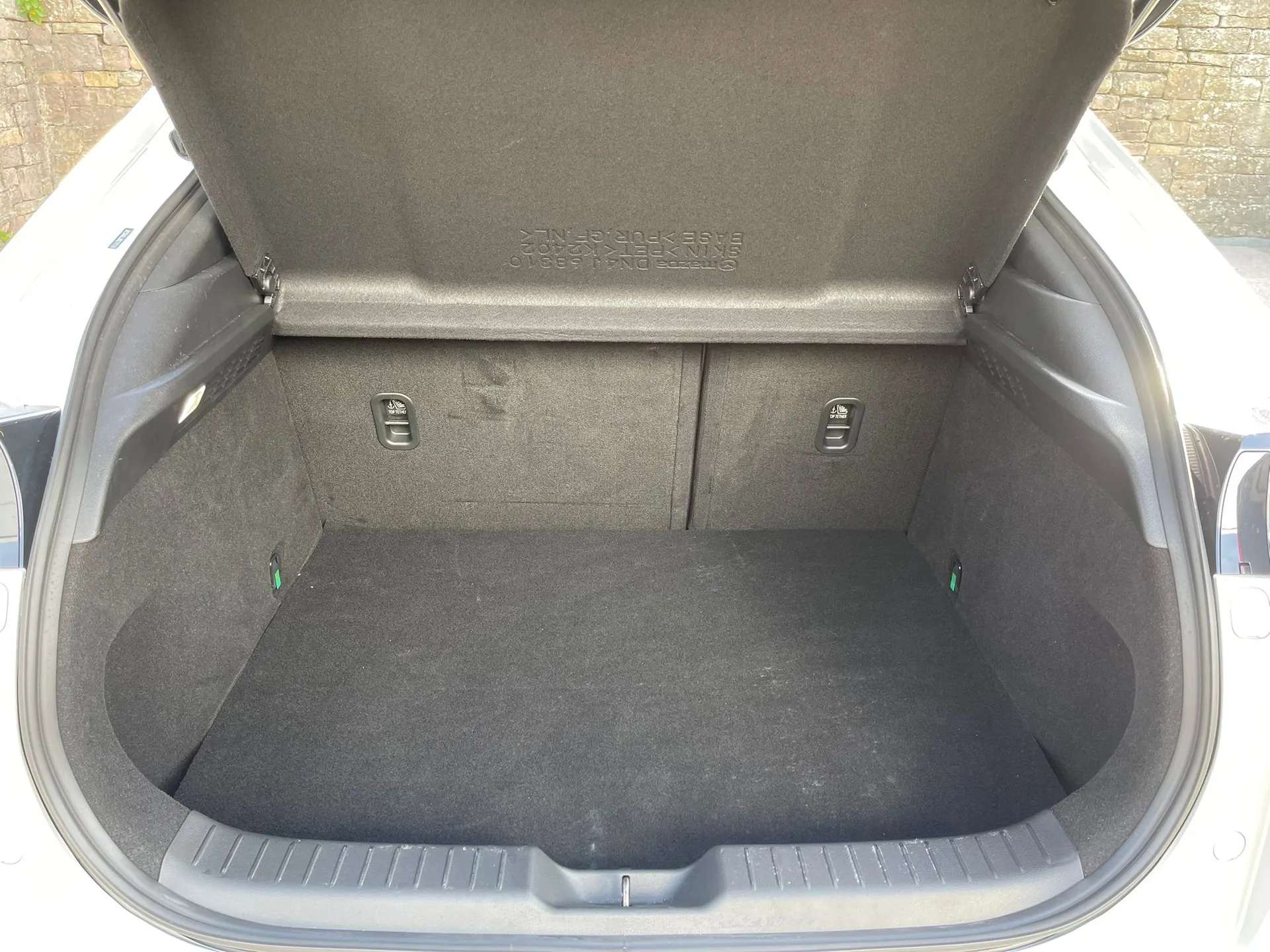 2025 MAZDA MX-30 2025 MAZDA MX-30