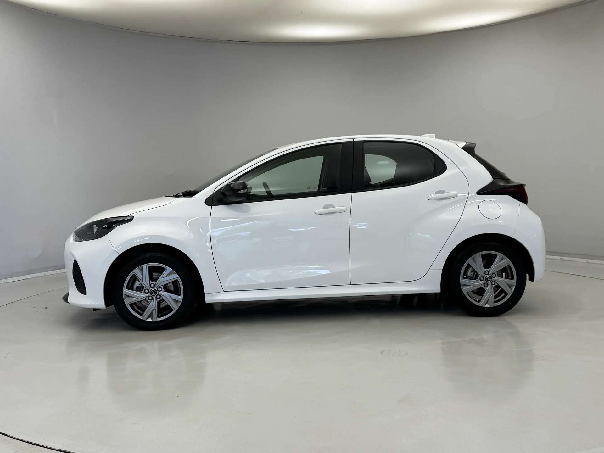 A 2024 MAZDA 2 HYBRID 1.5i Hybrid Exclusive Line 5dr CVT A 2024 MAZDA 2 HYBRID 1.5i Hybrid Exclusive Line 5dr CVT