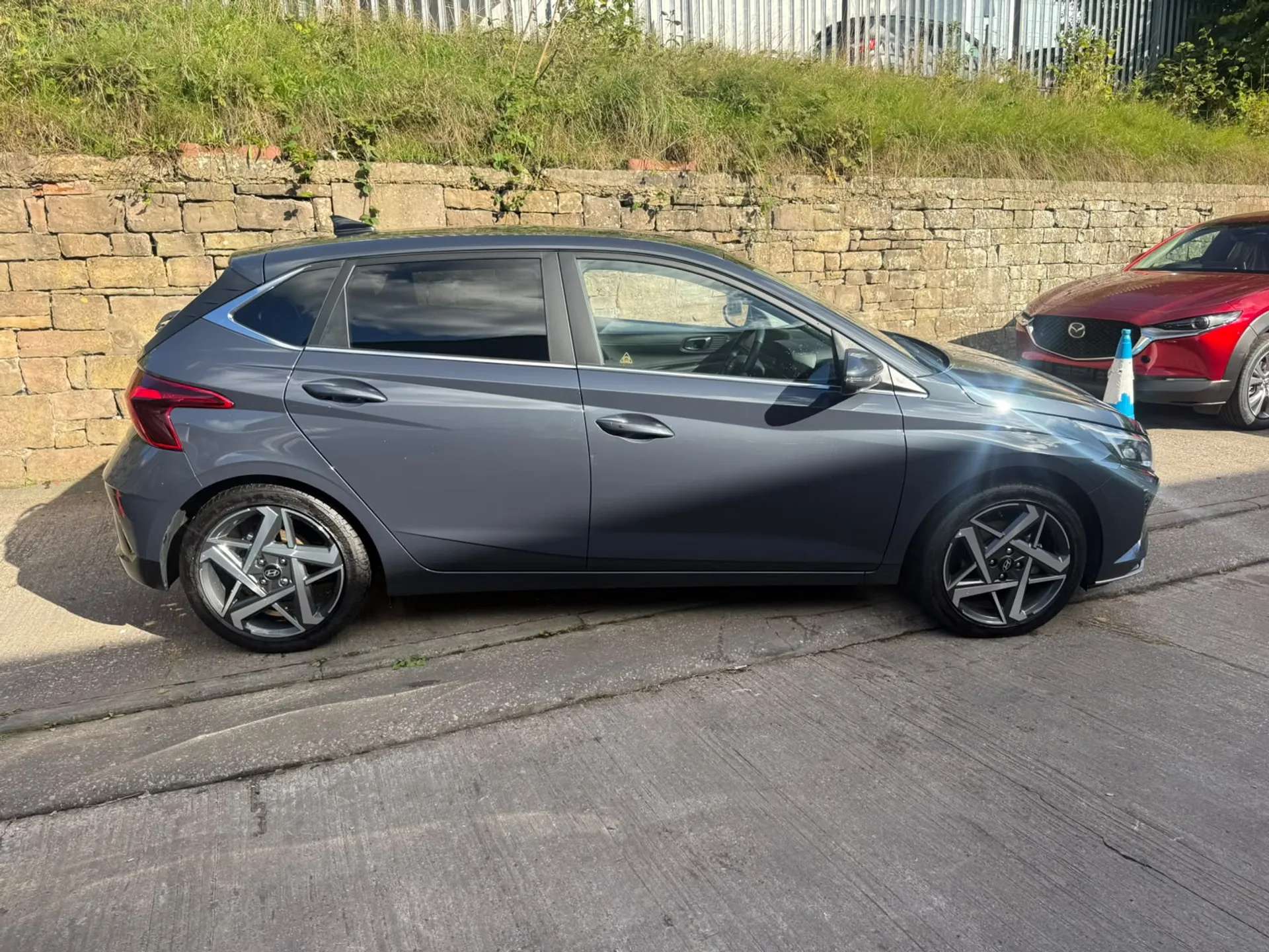 A 2025 HYUNDAI I20 1.0T GDi 90 Tech Line 5dr DCT âCAMERAâCRUISE CONTROLâNAVâ A 2025 HYUNDAI I20 1.0T GDi 90 Tech Line 5dr DCT âCAMERAâCRUISE CONTROLâNAVâ