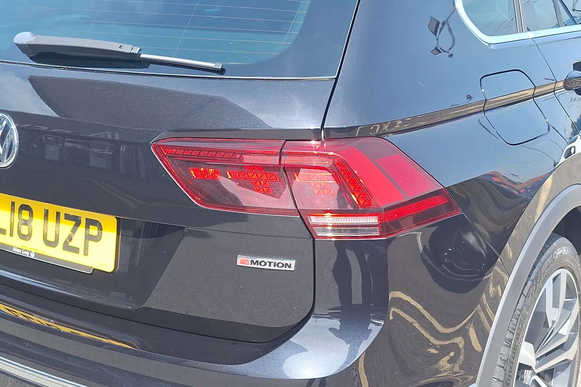 2018 VOLKSWAGEN TIGUAN 2018 VOLKSWAGEN TIGUAN