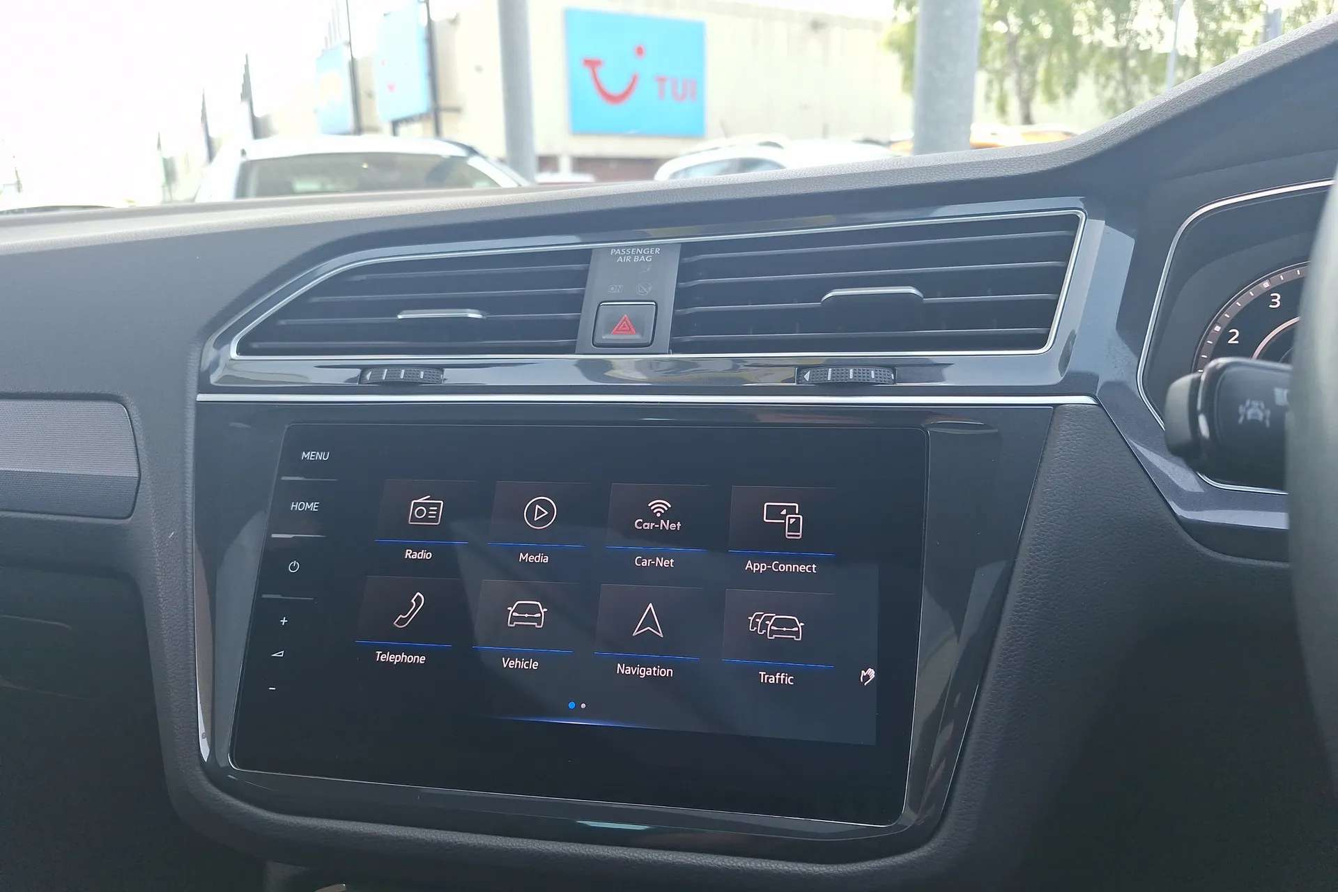 2018 VOLKSWAGEN TIGUAN 2018 VOLKSWAGEN TIGUAN