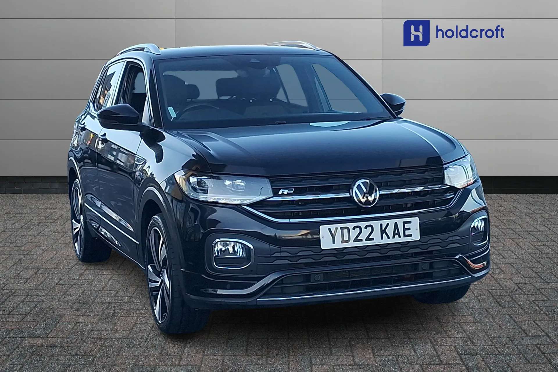 A 2022 VOLKSWAGEN T-CROSS 1.5 TSI EVO R-Line 5dr DSG A 2022 VOLKSWAGEN T-CROSS 1.5 TSI EVO R-Line 5dr DSG