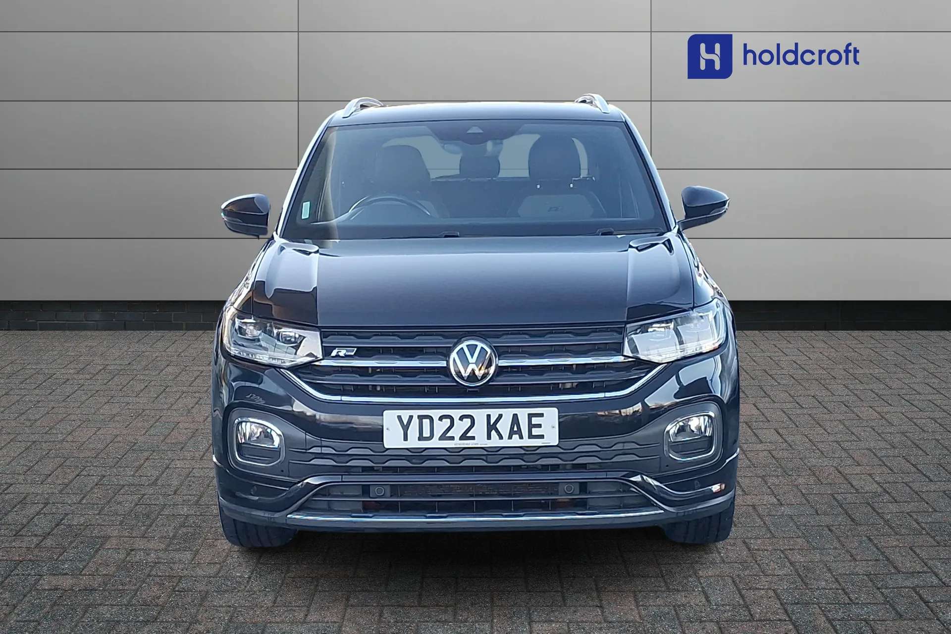 A 2022 VOLKSWAGEN T-CROSS 1.5 TSI EVO R-Line 5dr DSG A 2022 VOLKSWAGEN T-CROSS 1.5 TSI EVO R-Line 5dr DSG