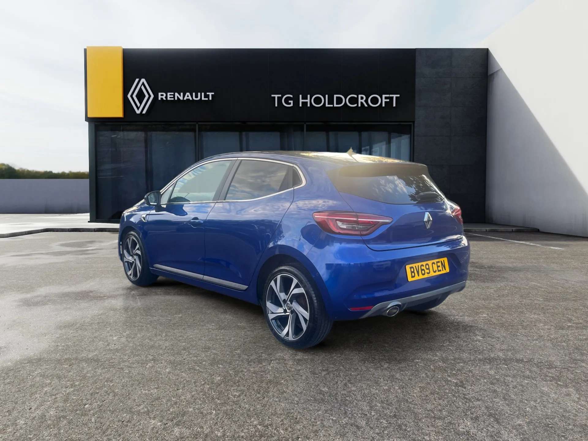 A 2019 RENAULT CLIO 1.3 TCe 130 RS Line 5dr EDC A 2019 RENAULT CLIO 1.3 TCe 130 RS Line 5dr EDC