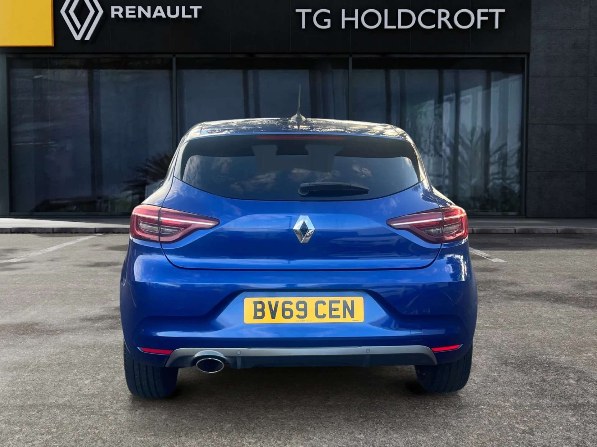 A 2019 RENAULT CLIO 1.3 TCe 130 RS Line 5dr EDC A 2019 RENAULT CLIO 1.3 TCe 130 RS Line 5dr EDC