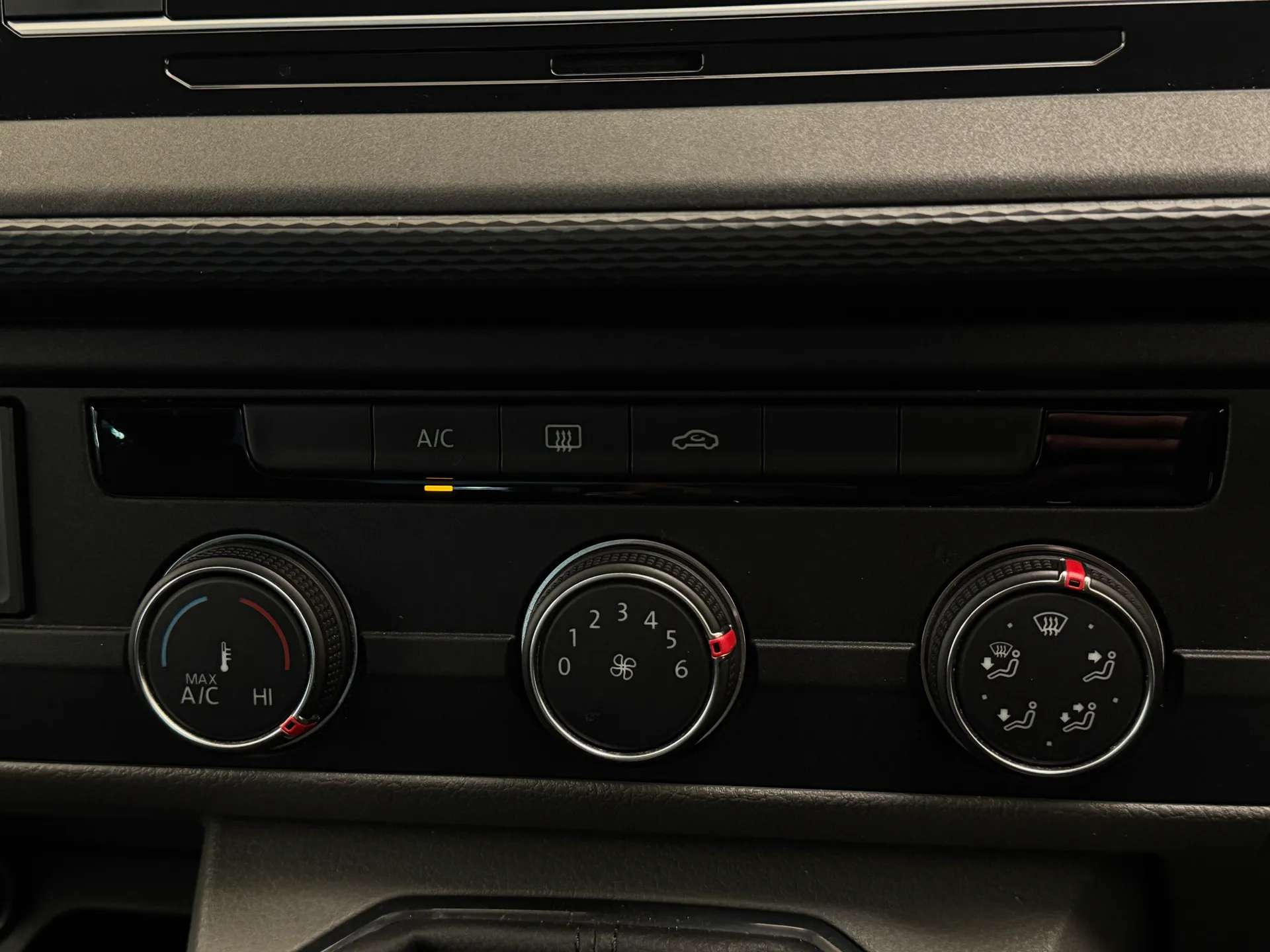 2021 VOLKSWAGEN TRANSPORTER 2021 VOLKSWAGEN TRANSPORTER