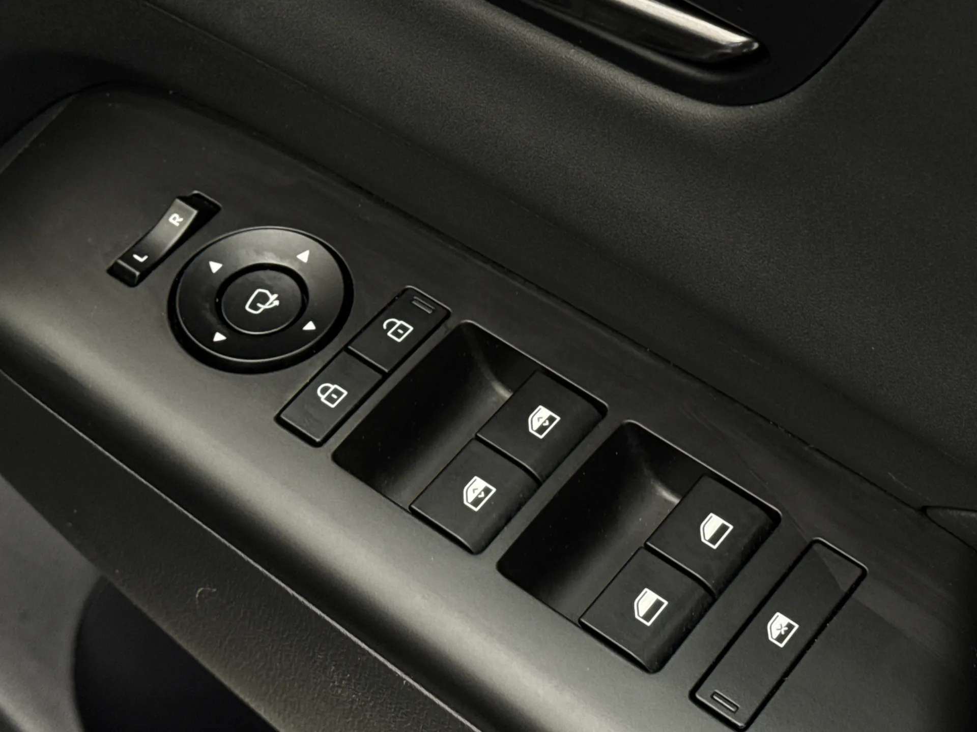 2025 HYUNDAI KONA 2025 HYUNDAI KONA