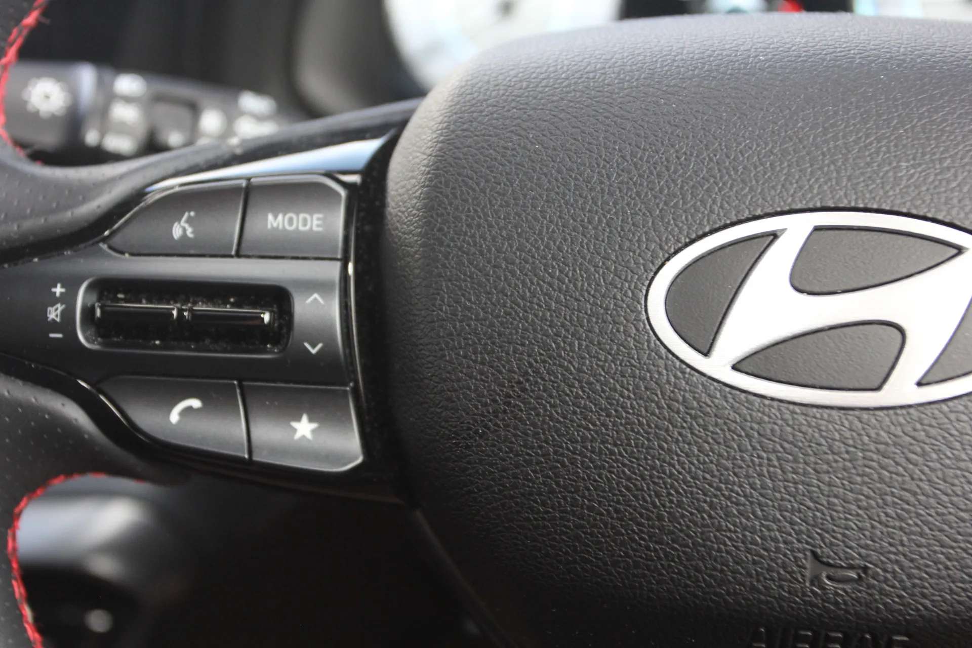 2024 HYUNDAI I20 2024 HYUNDAI I20