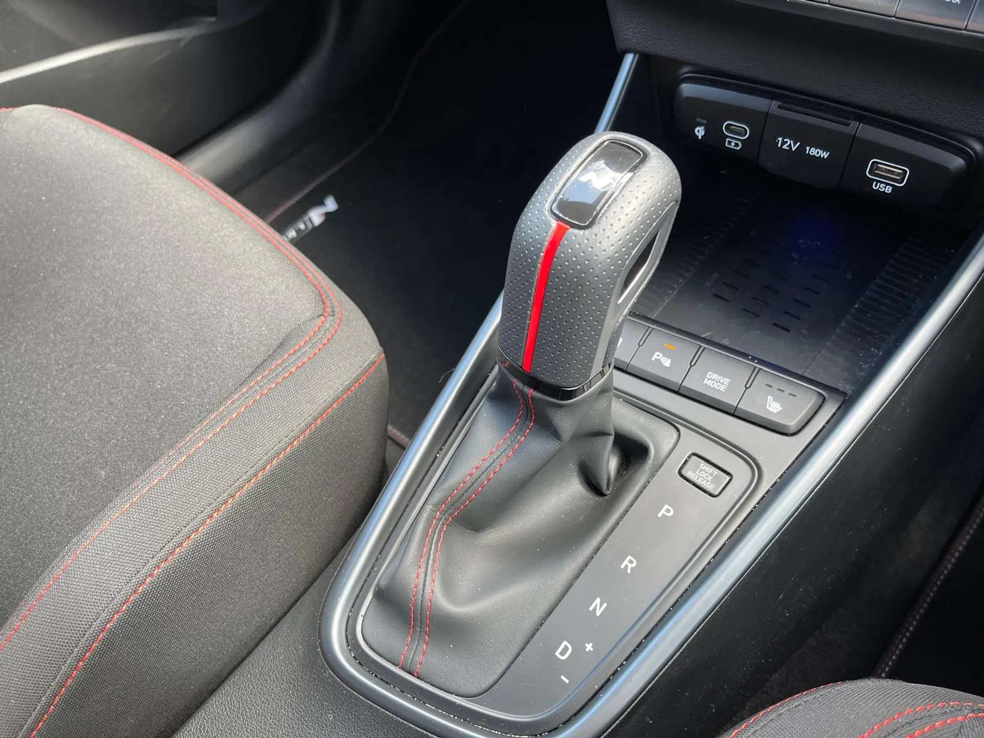 2024 HYUNDAI I20 2024 HYUNDAI I20