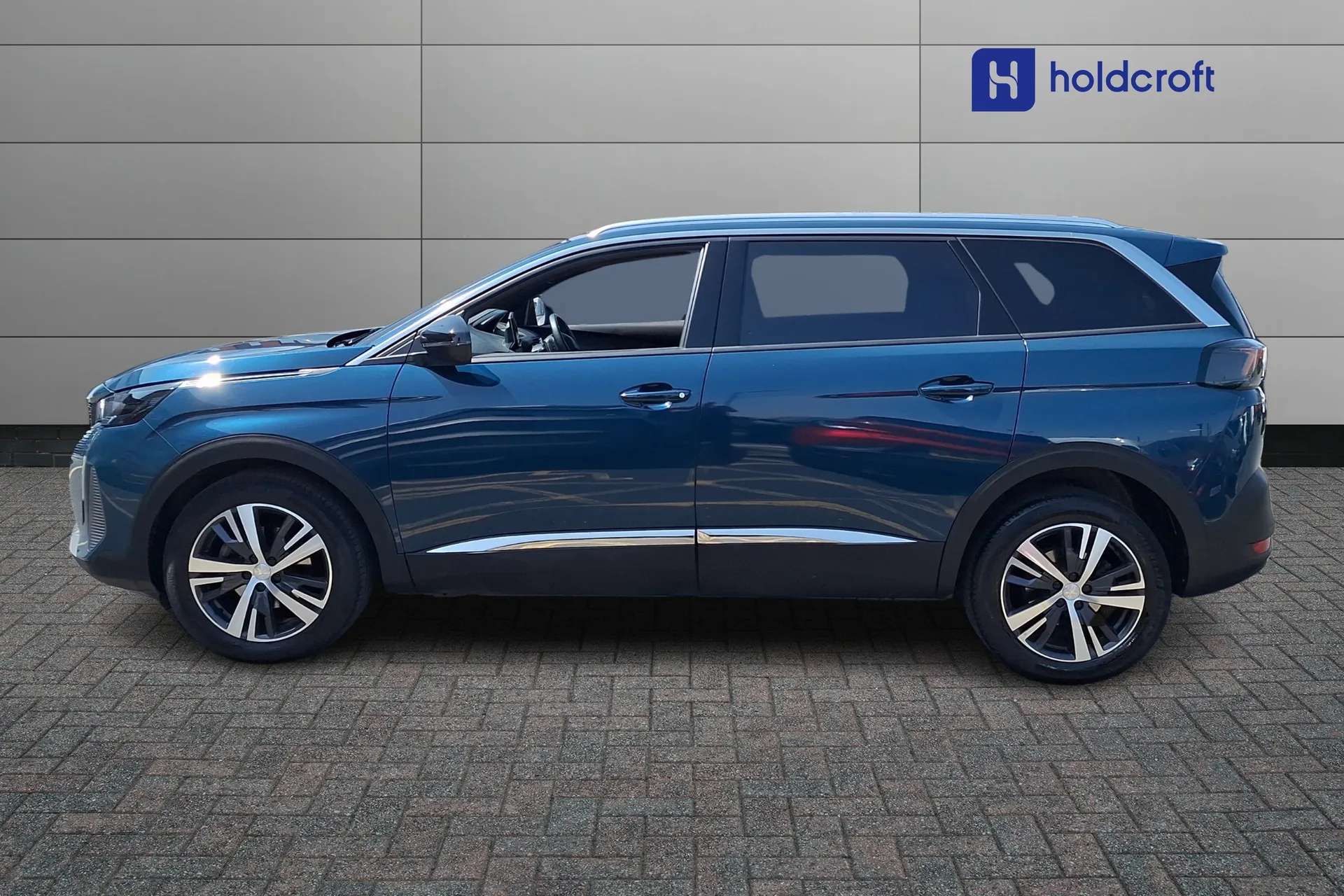 2024 PEUGEOT 5008 2024 PEUGEOT 5008