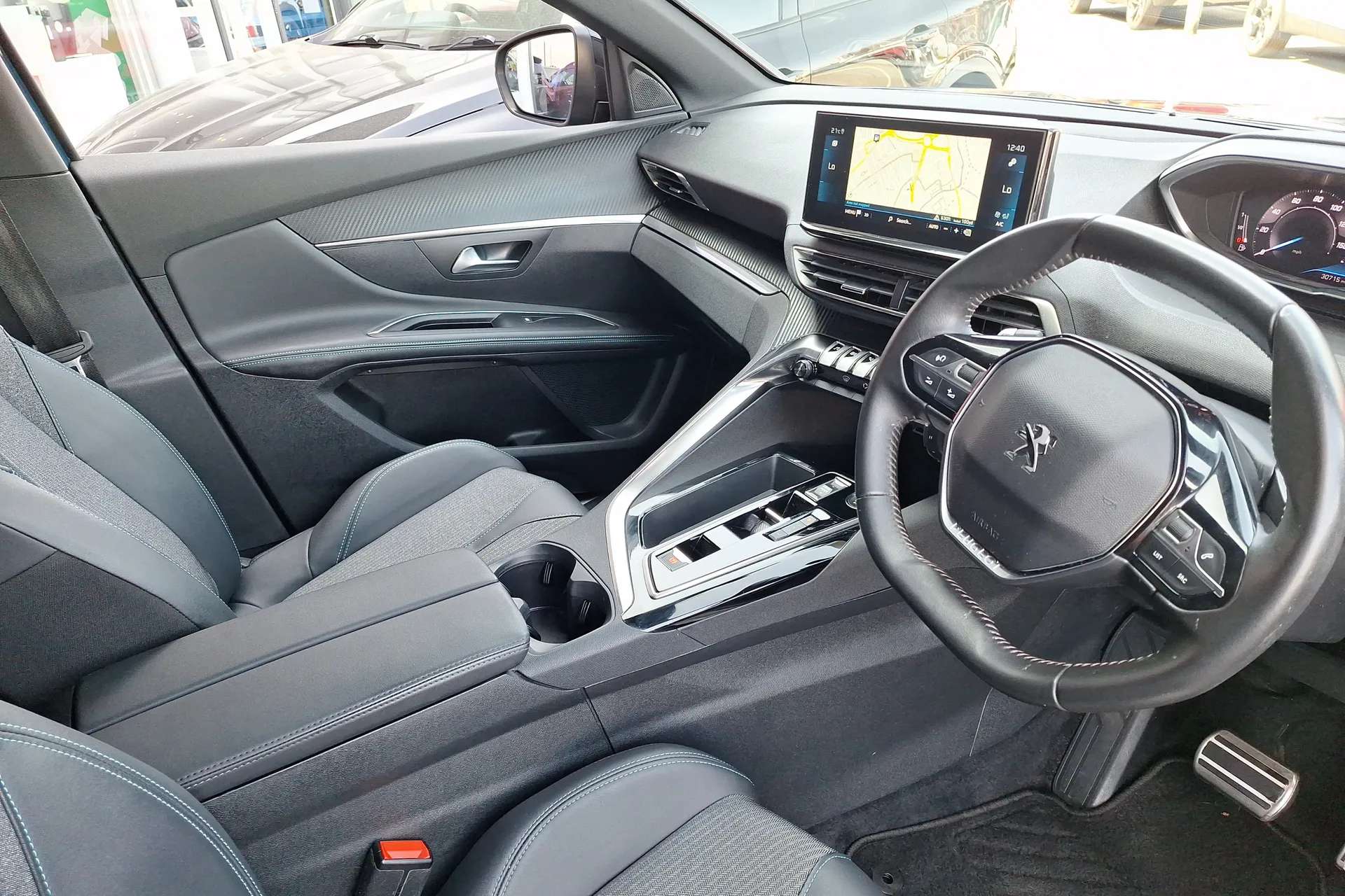 2024 PEUGEOT 5008 2024 PEUGEOT 5008